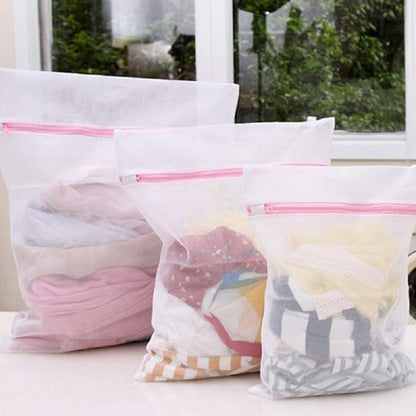 Mesh Laundry Bags Washing Mesh Net Zipped Bag (Pack of 3)